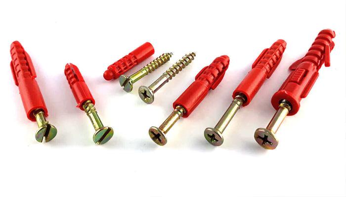 Production of dowel screws